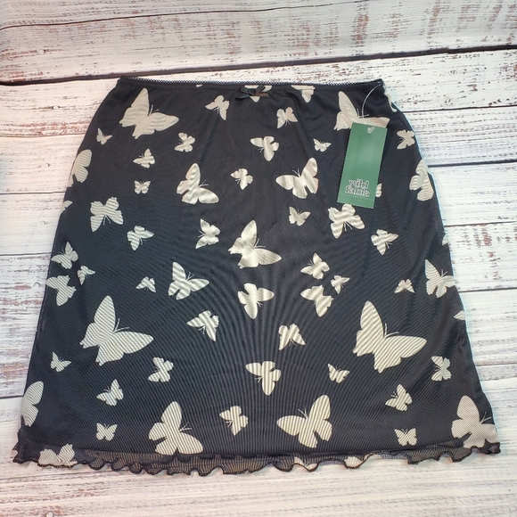 Wild Fable butterfly mini skirt - Size:S - Picture 1 of 5